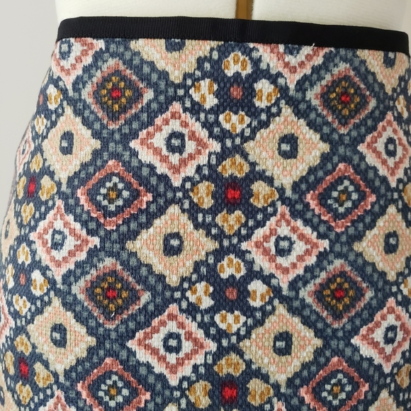 LOFT Anne Taylor Patchwork Skirt size 2 - Picture 6 of 8